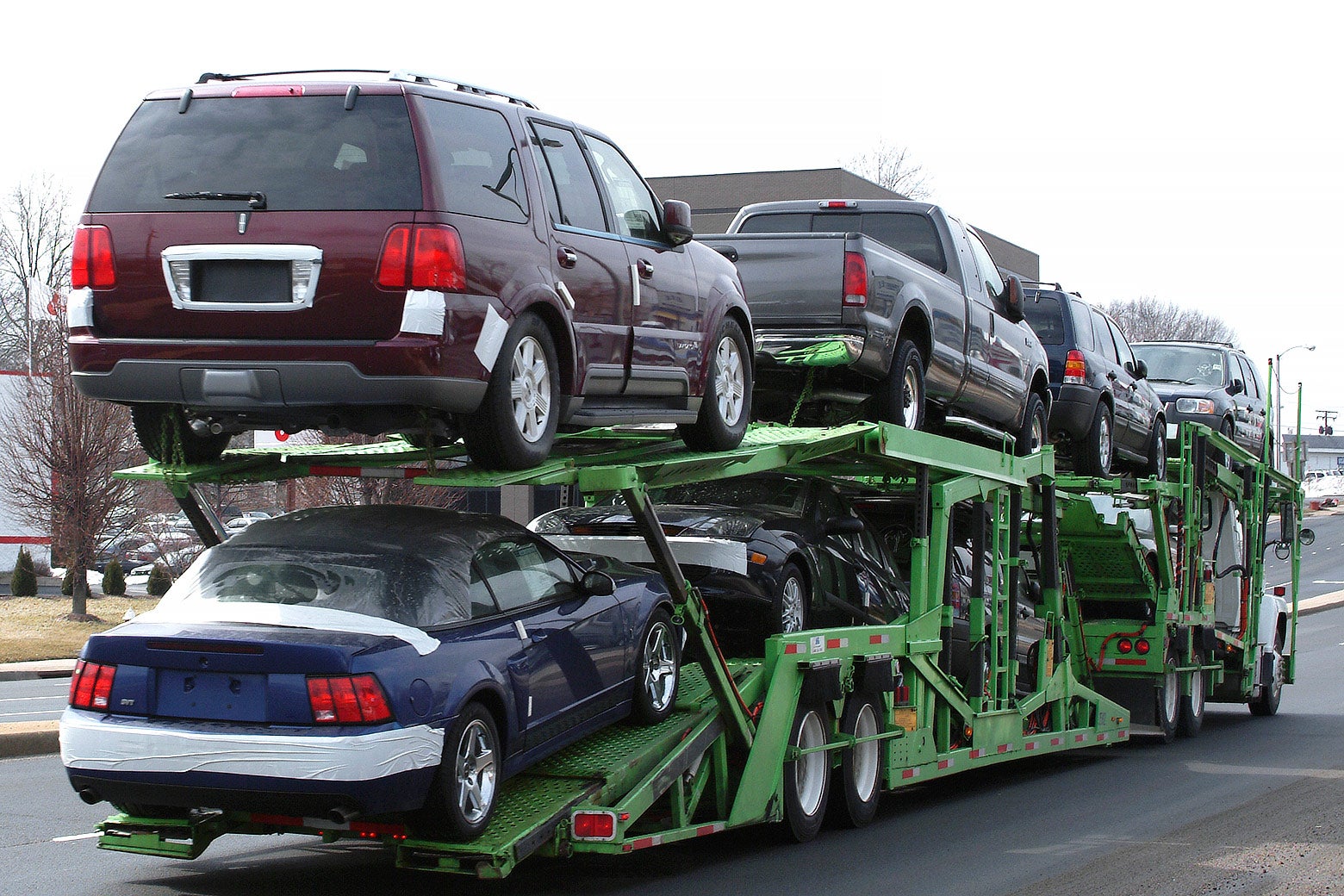 Car Carrier Services in Pakistan